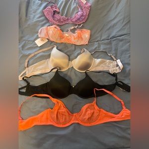5 Savage Fenty worn once push up bras